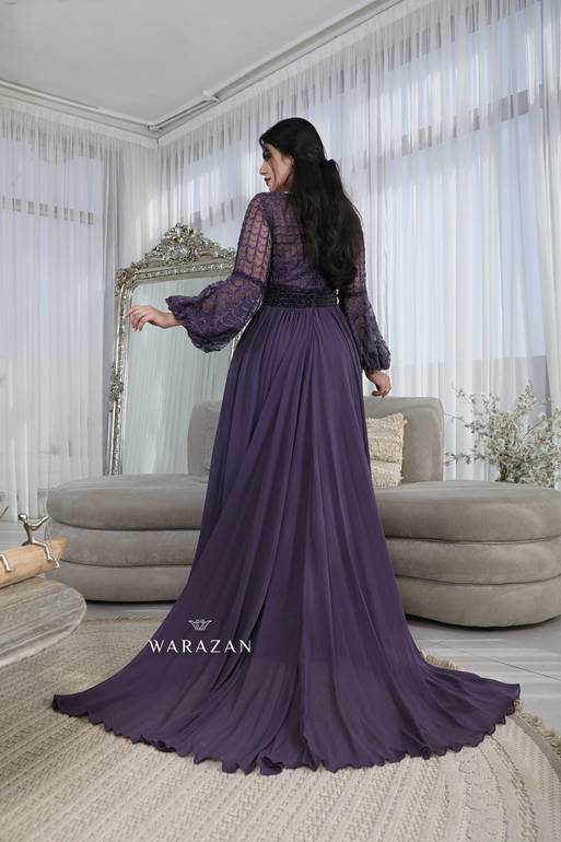 فستان سهرة راقي بأكمام طويلة 