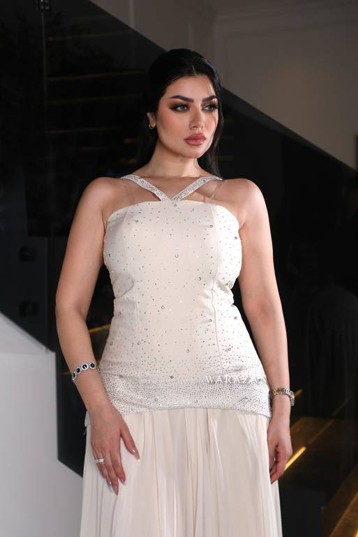 فستان ناعم بيليسيه فصوص 