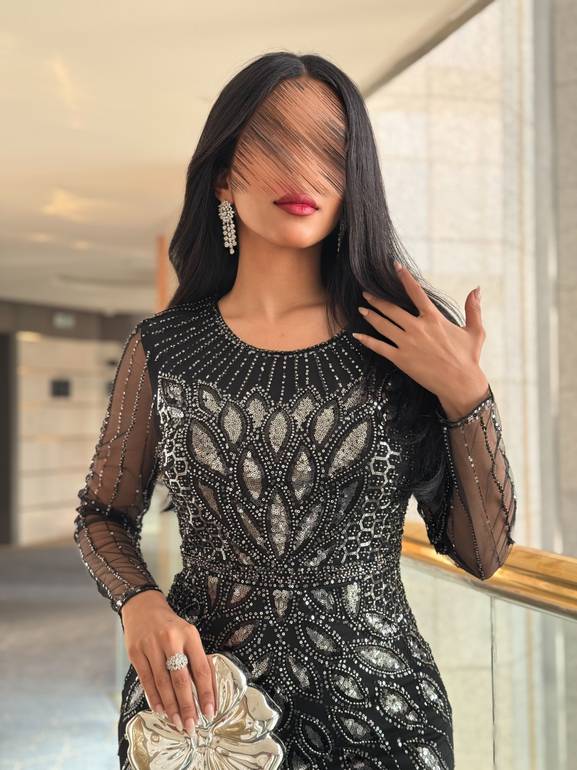  فستان ماسك بلمعه بتطريز لول 