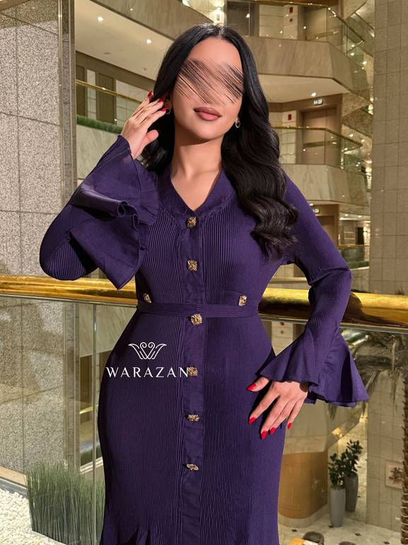 فستان ناعم بحزام من الخصر 