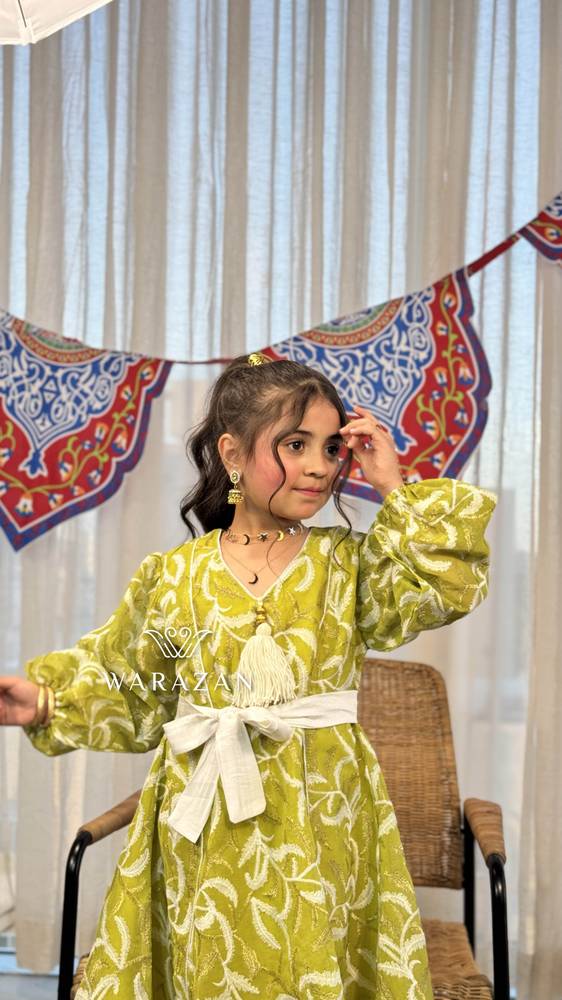 جلابية بناتي بالوانة المختلفة