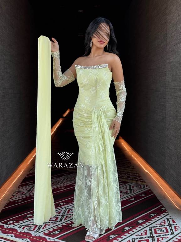 فستان سهرة راقي مع شال