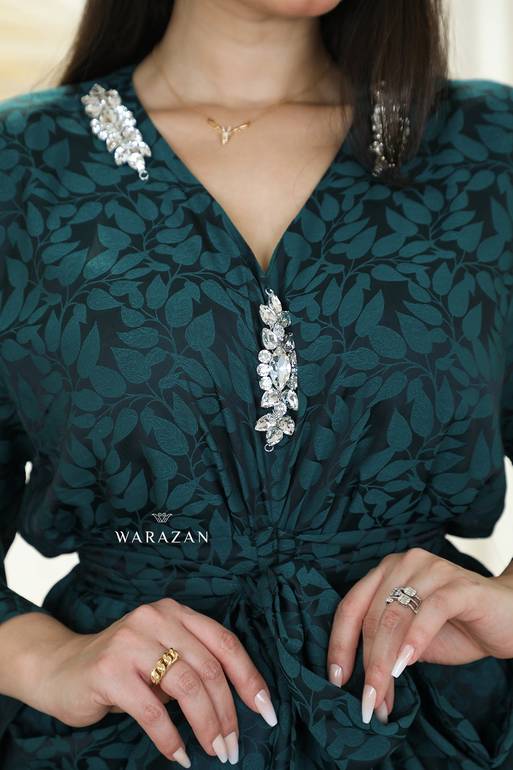 فستان سهرة فري سايز بتطريز خرز