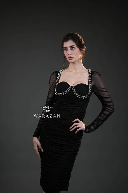 فستان سهرة ناعم قصير ماسك