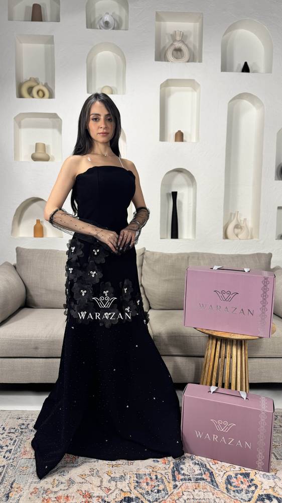 فستان سهره ناعم بيد شفافه 