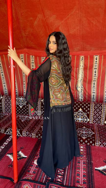 جلابية ملكية بتطريز يدوي 
