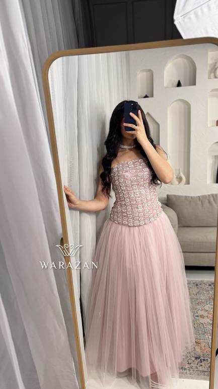 فستان سهره بتطريز من الصدر 