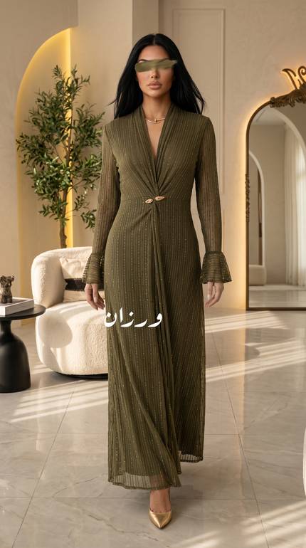 فستان سهره لامع  واكمام شفافه