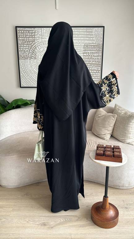 عباية فخمة للمناسبات شك وتطريز من الكم 