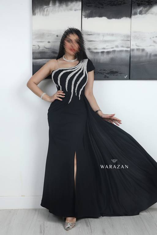 فستان سهرة ماسك بتطريز