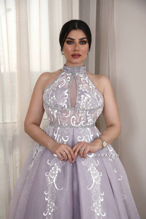 فستان سهرة دبل كلوش ستايل رقبة