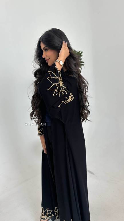 عباية بتطريز شك انيق 
