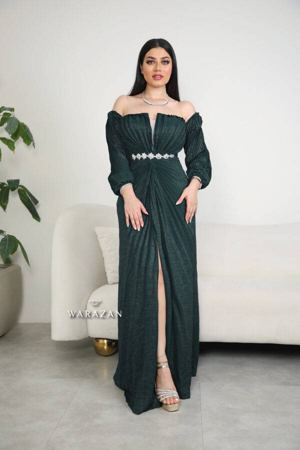 فستان سهرة بكسرات لمعة و كرستال من الخصر