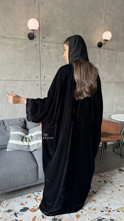 عباية مخمل بشت قطري ملكية