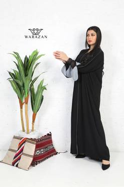 عباية كريب انيقة مع طرحة