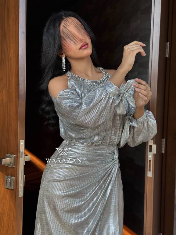 فساتين أنيقة للمناسبات بقصة من الكتف ورزان