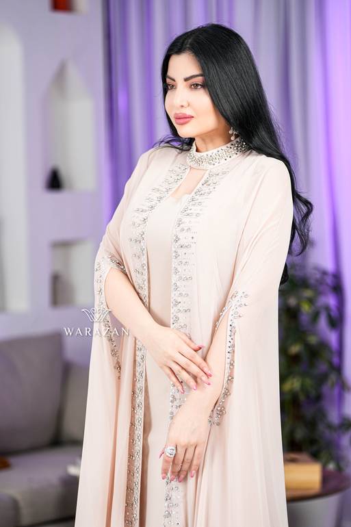 فستان سهرة مخمل قطعتين للخطوبة