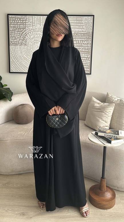 عباية سادة عملية للدوامات الرسمية والعيد