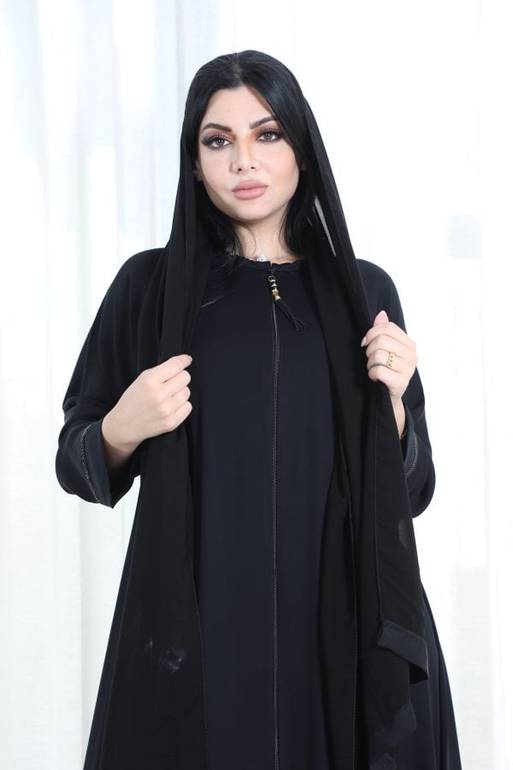 عباية رسمية ناعمة بفتحة أمامية كاملة مع سحاب 