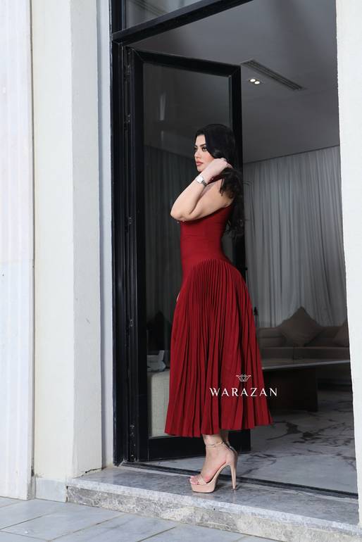 فستان ناعم بيليسيه من الجنب 