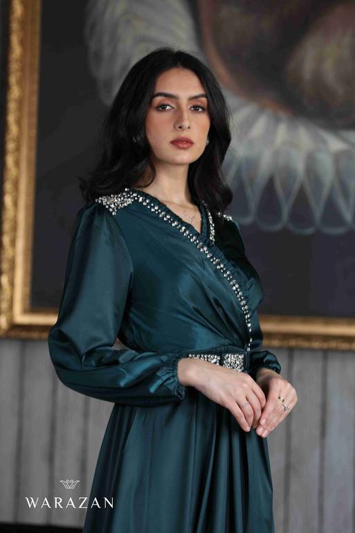 فستان براندي أنيق