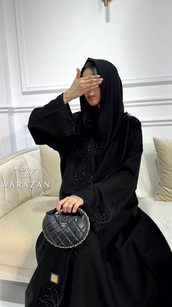 عباية للمناسبات بتطريز شك 