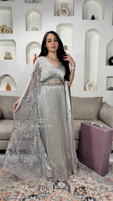 فستان سهره بتخصيره من الخصر 