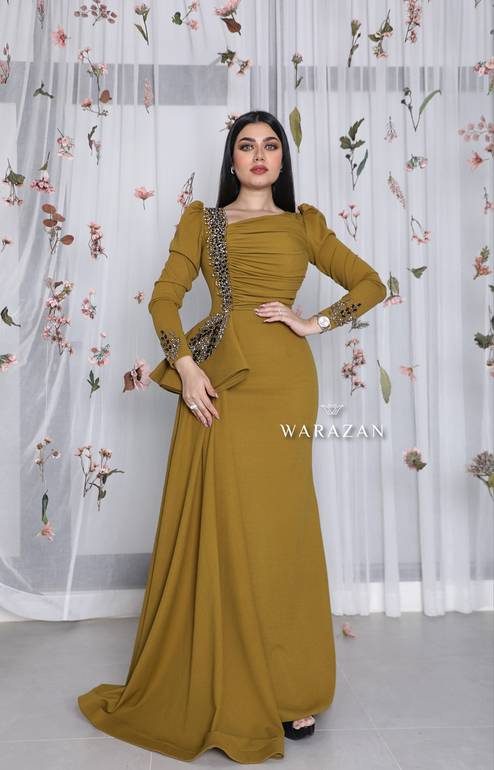 فستان سهرة طويل ماسك و ساتر بتطريز 