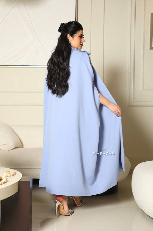 جلابية انيقة بتصميم ناعم للمناسبات