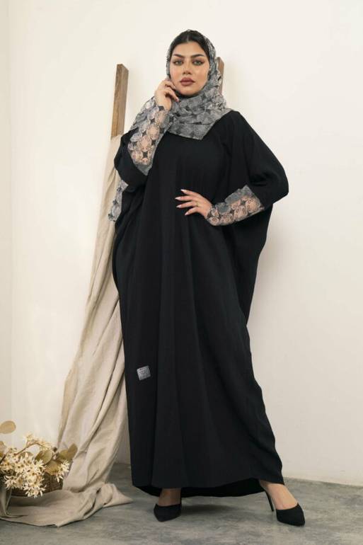 عباية كريب بطرحة تل مطرزة