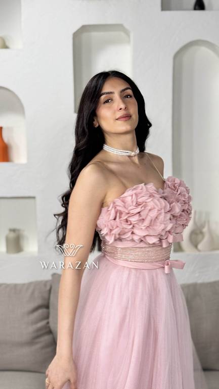 فستان سهره بتدخيلة ورود 