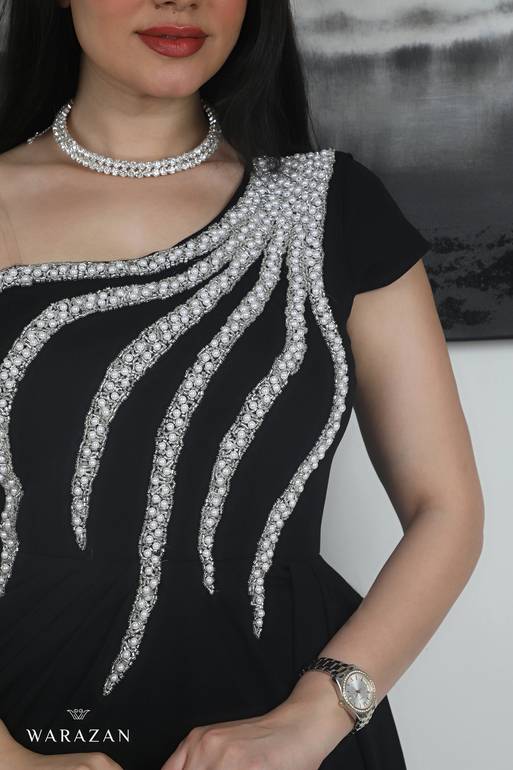 فستان سهرة ماسك بتطريز