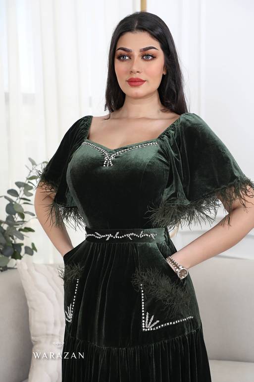 فستان مخمل ملكي ميدي بريش