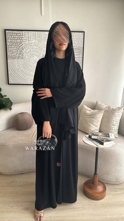 عباية سادة عملية للدوامات الرسمية والعيد