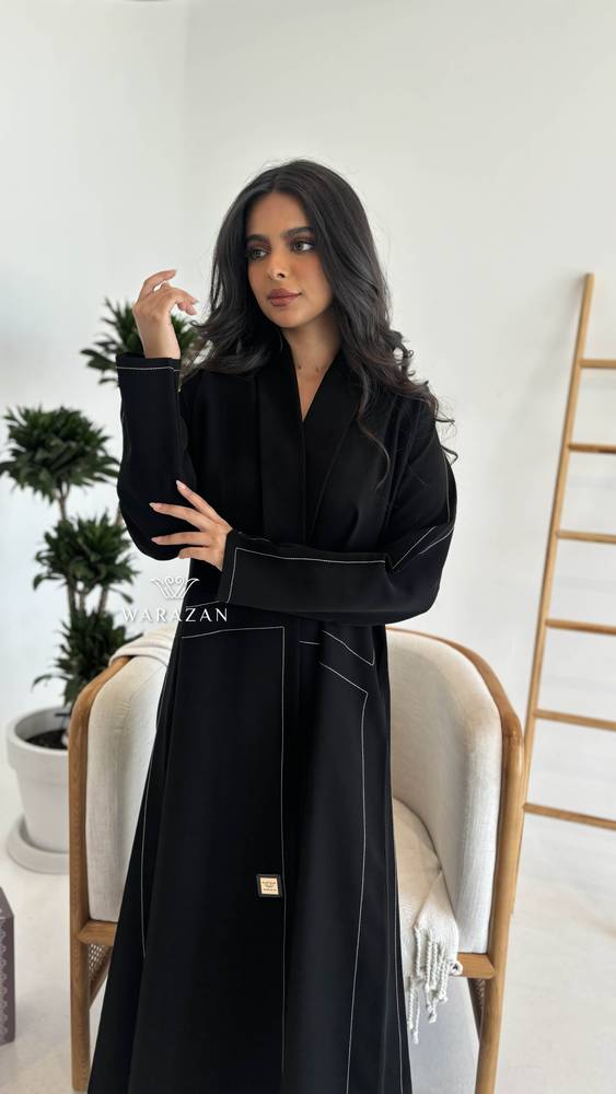 عباية بستايل عصري وانيق 