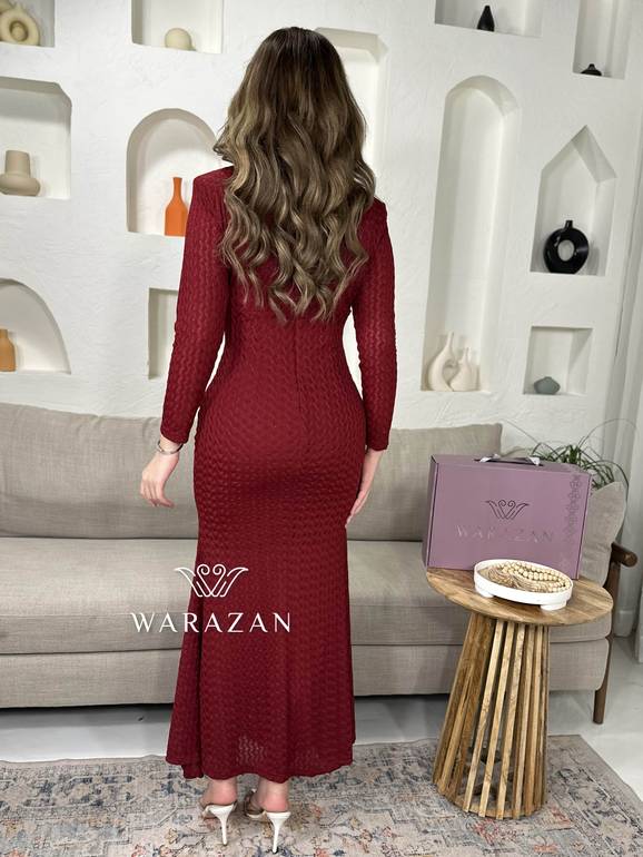 فستان ماسك باكمام طويله 