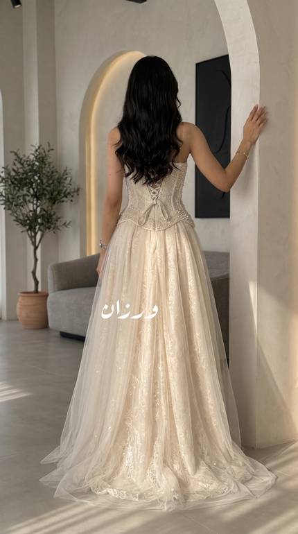 فستان سهرة ملكي