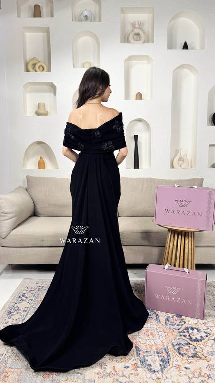 فستان سهره بتطريز كرستال اسود 