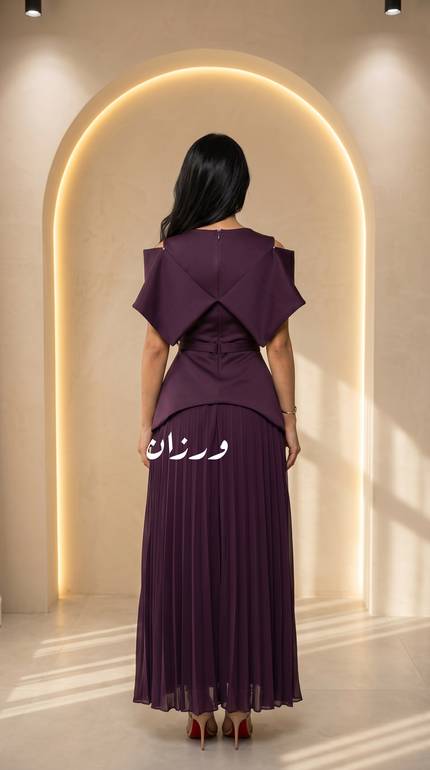 فستان سهرة أوف شولدر بتصميم بليسيه