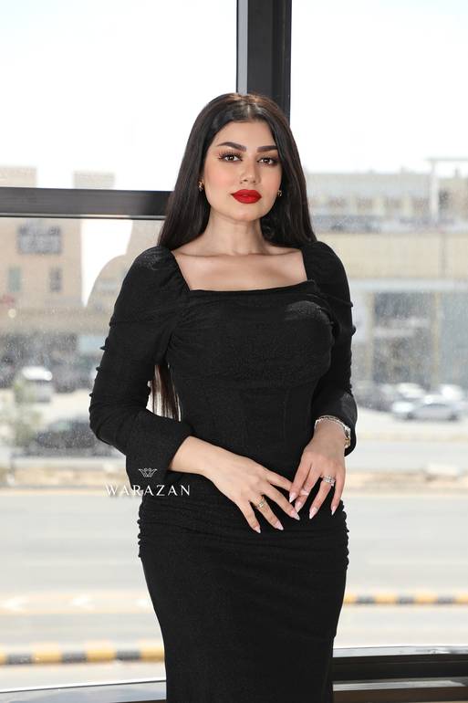 فستان ماسك انيق بقصة من الخصر - XL - اسود