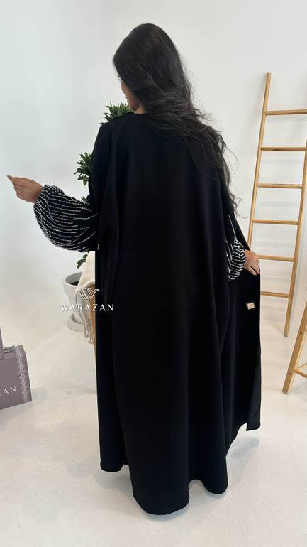 عباية للمناسبات بفصوص من الكم 