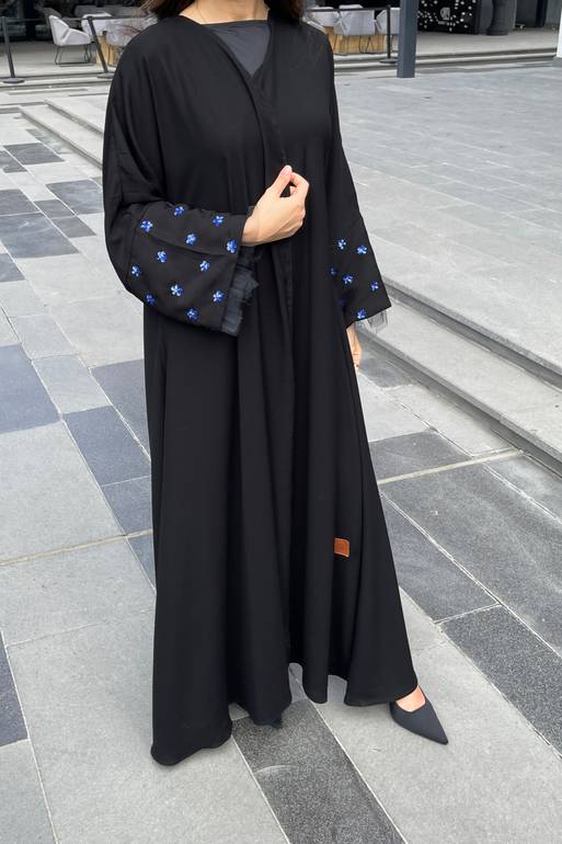عباية كلوش تطريز من الكم