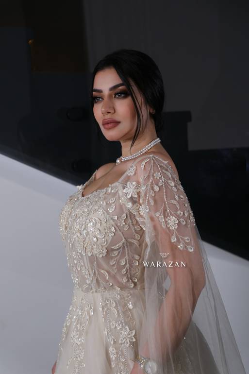 فستان سهرة دبل كلوش مورد 