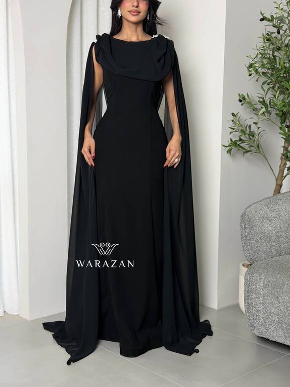 فستان سهرة أسود ملكي بكاب انسيابي فاخر