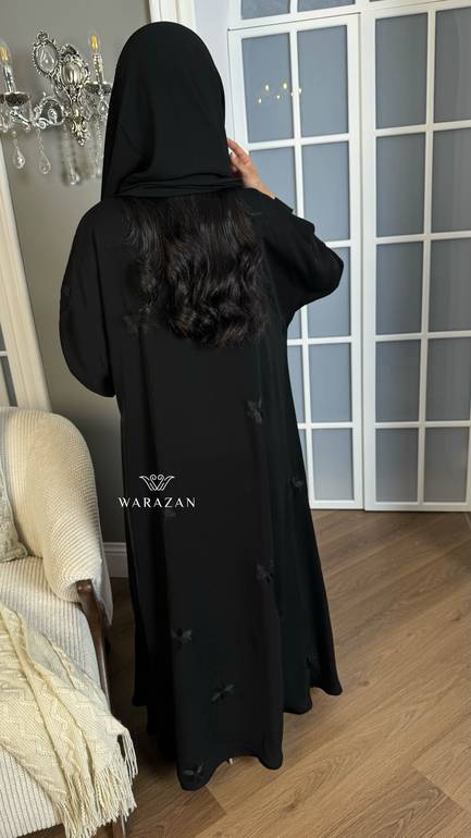 عباية عملية سوداء للعيد من قماش الكريب كريسبي
