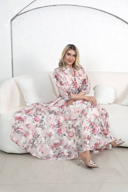فستان مشجر طويل مع خرز وحزام 