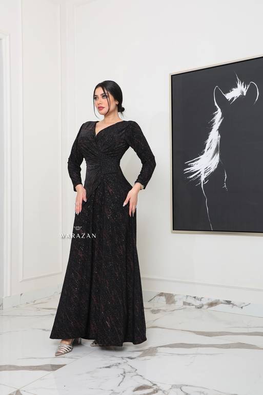 فستان سهرة ساتر بأكمام طويلة 