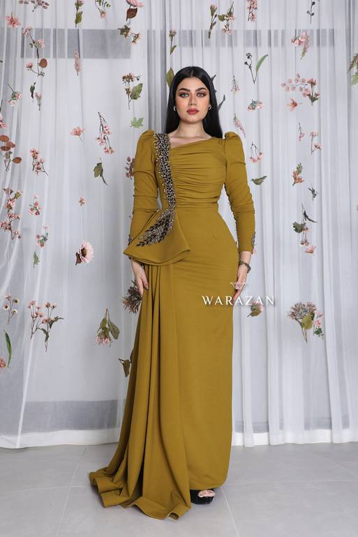 فستان سهرة طويل ماسك و ساتر بتطريز 