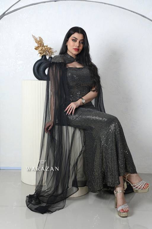 فستان نسائي أسود للمناسبات