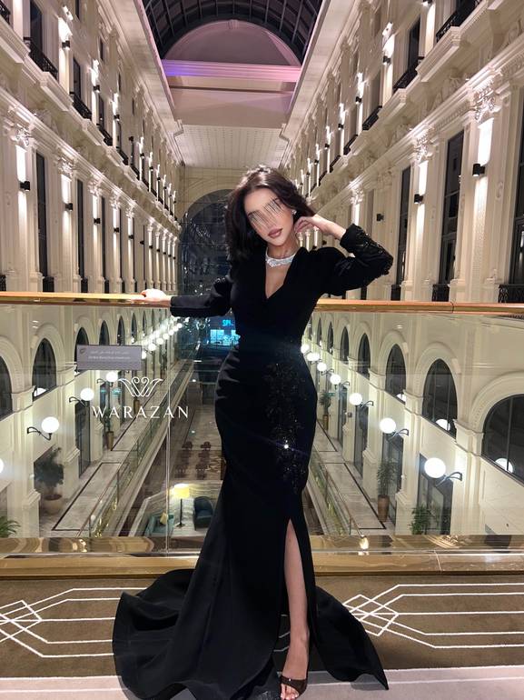 فستان سهرة طويل أسود ماسك بتطريز 